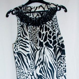 Kay Celine Black/White Sleeveless Woman Top